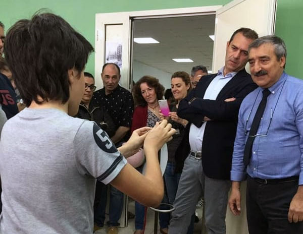 Scuola Belvedere, inaugurato il laboratorio scientifico