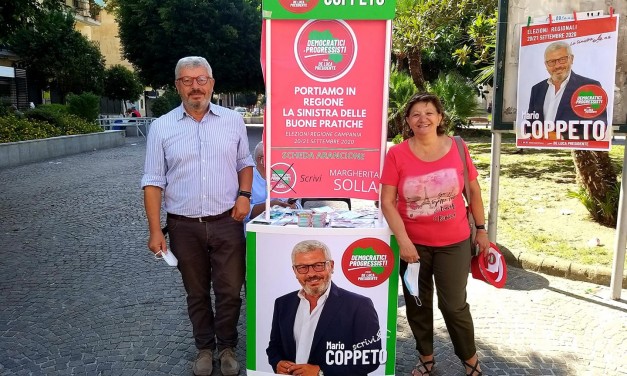 con Margherita Solla a Fuorigrotta piazza San Vitale