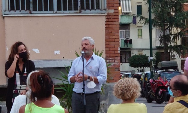 con Elisabetta Gambardella, Arturo Scotto, Anna Starita e Salvatore Vozza, in Via Rocco Jemma Napoli